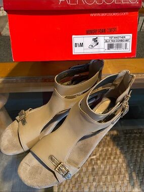 AEROSOLES Tan Open-Toe Sandals with Double Ankle Buckles